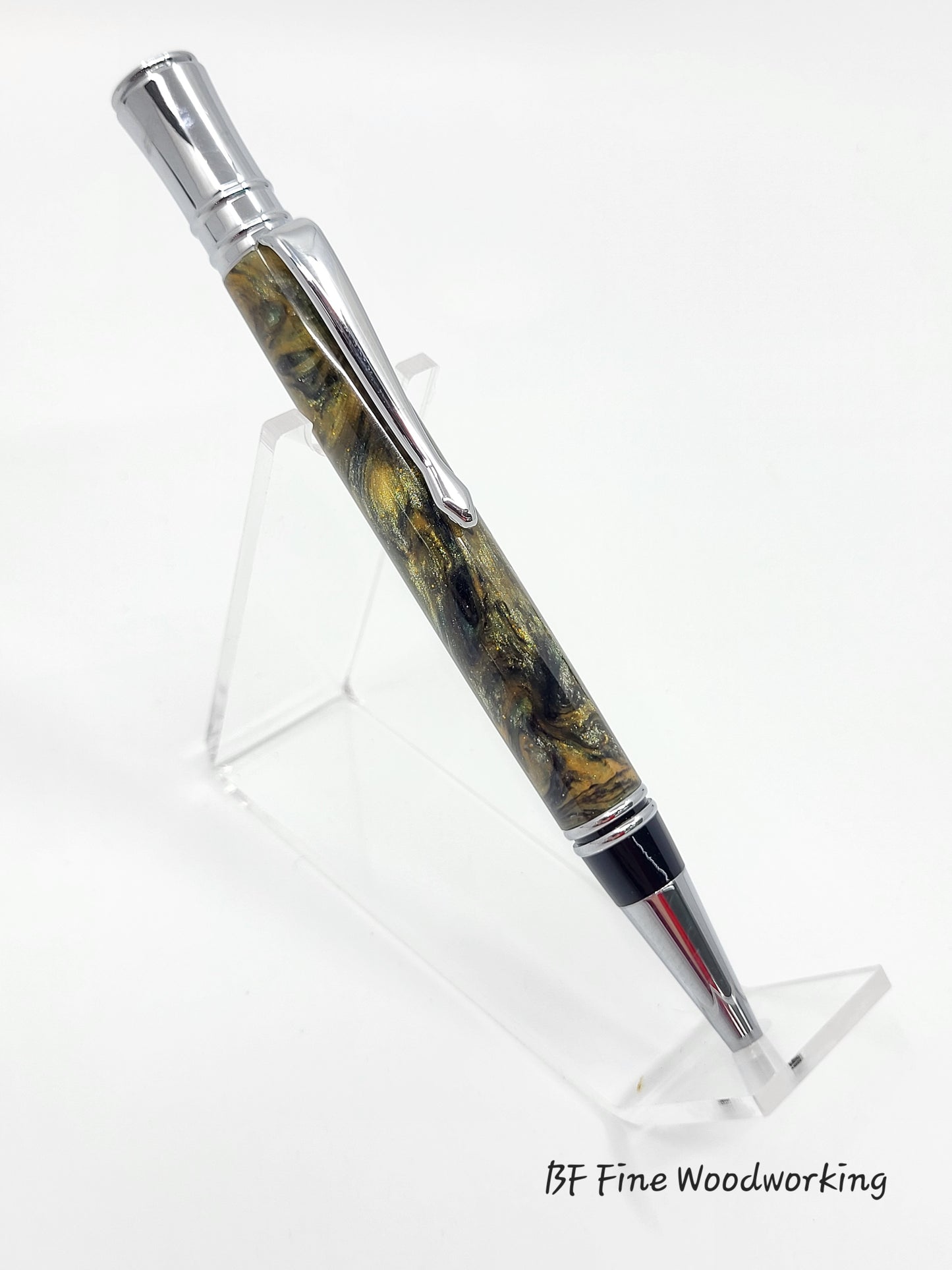 Twist style pen